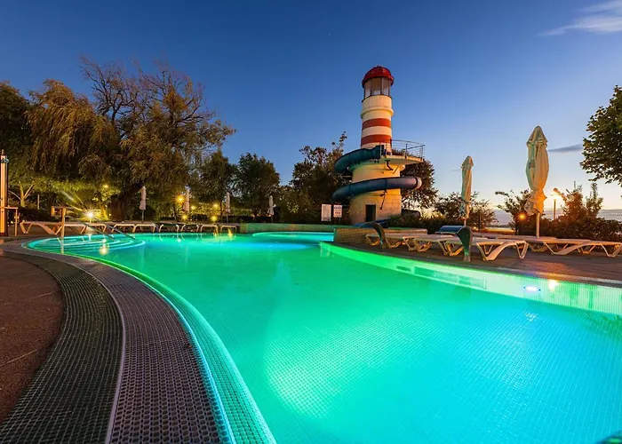 Vital Nautis מלון Gárdony